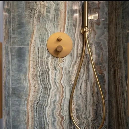 Ponte Vecchio Glow Jacuzzi Apartman